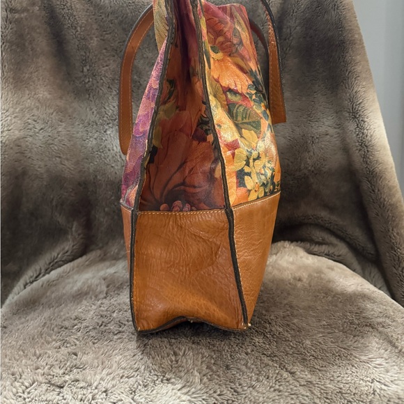 Patricia Nash | Tote bag and wallet - Picture 6 of 11